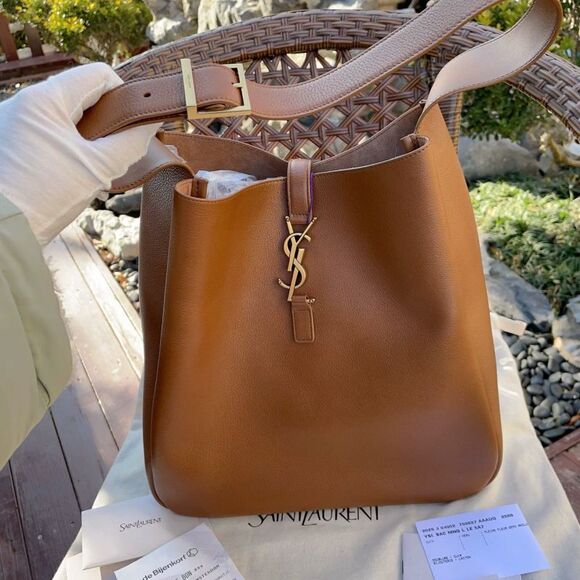 Ysl Women Pre-Loved Bag Very Good Condition - Picture 9 of 9